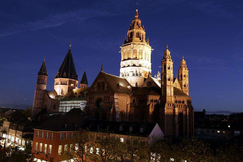 City-Hotel Neubrunnenhof 美因茨 外观 照片